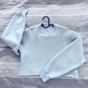 Tna long-sleeve cropped top light blue